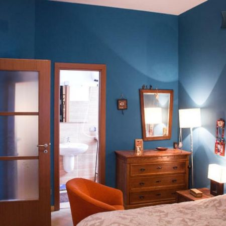 Hotel Camera silenziosa con bagno privato in centro città à Palerme Extérieur photo